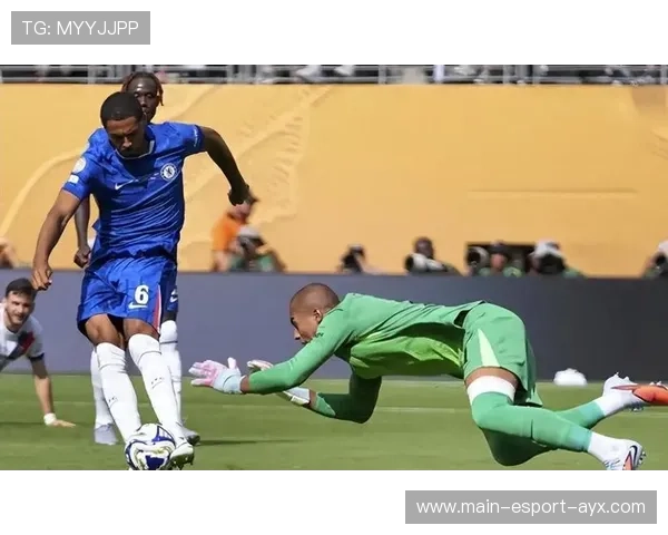 切尔西桑切斯扑救角度优秀